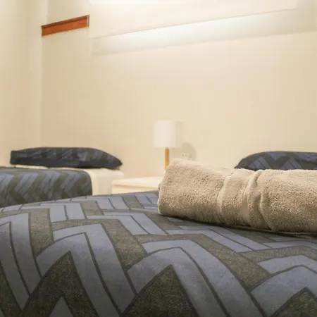 Vistamar, Cristianos *