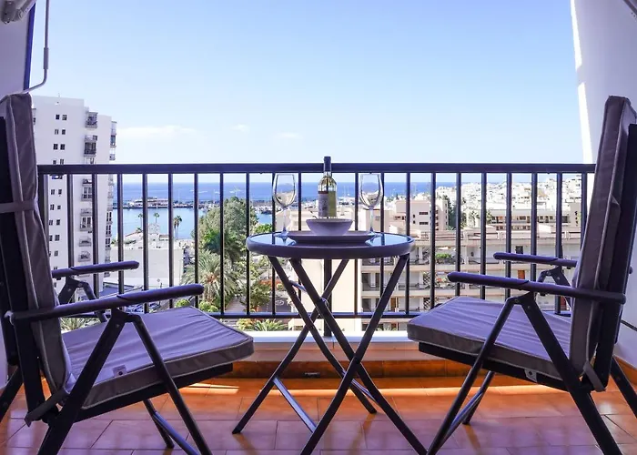 Vistamar, Cristianos * Los Cristianos (Tenerife)