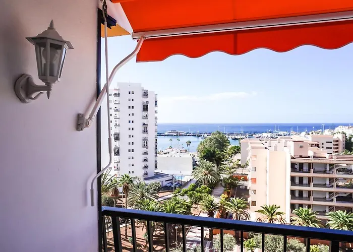 Vistamar, Cristianos